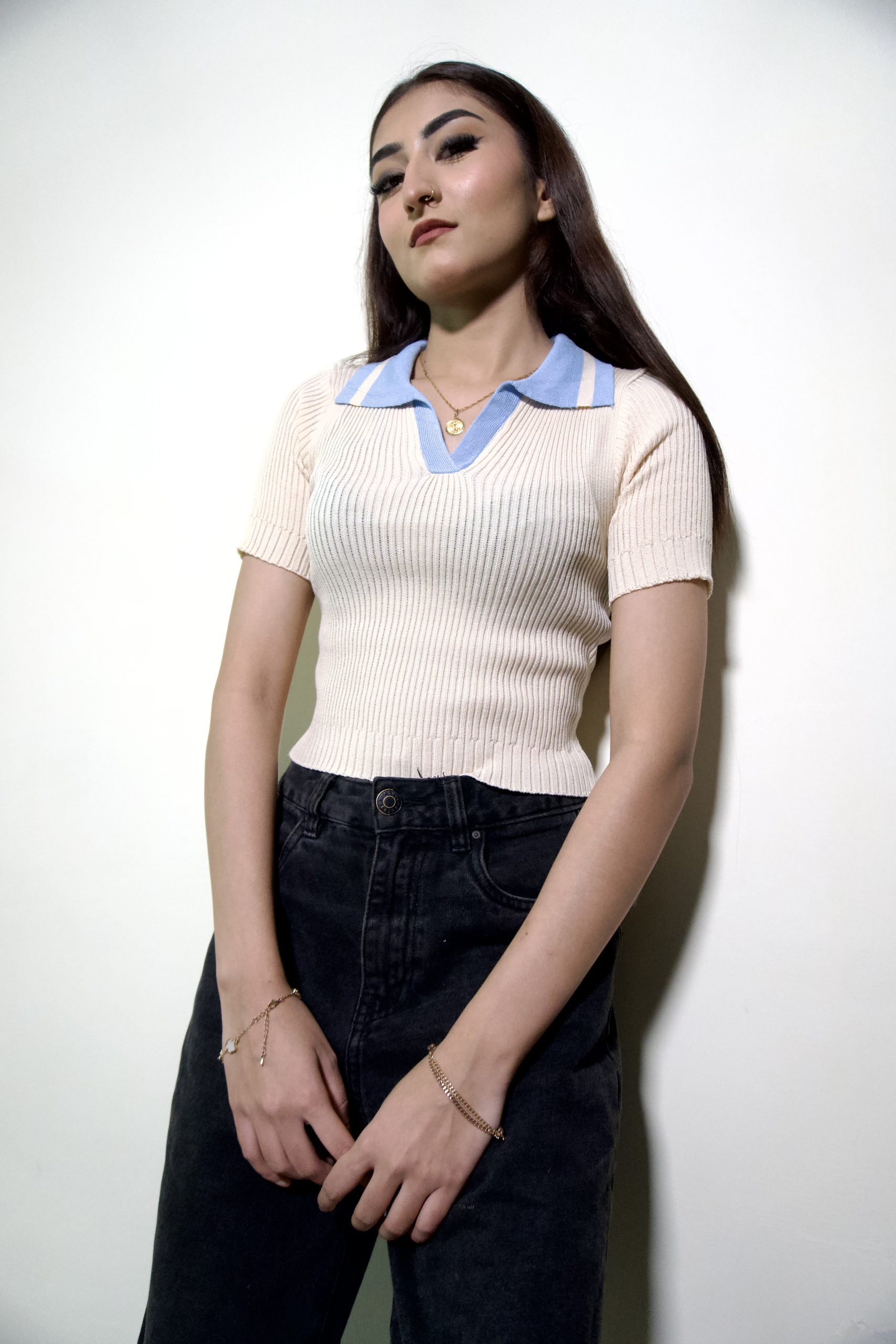 Contrast Color Turn down Collar T-Shirt - Image 2